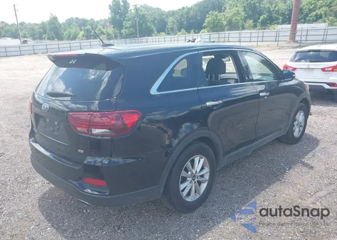 2019 Kia Sorento 2.4L L from USA, damaged, VIN 5XYPG4A39KG587368